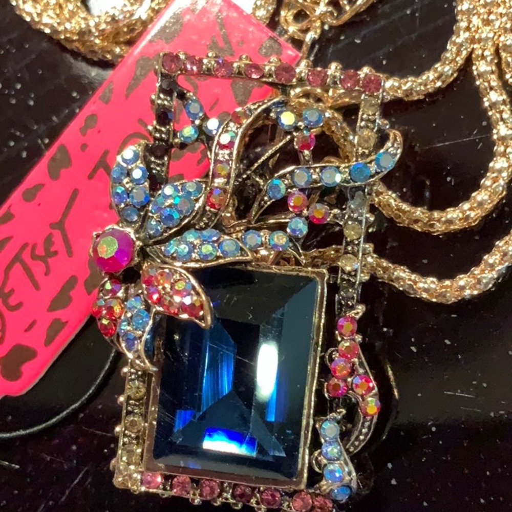 New Necklace Pin Broach Chain Beautiful #E052